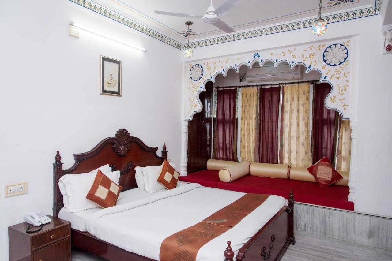 Hotel Pichola Haveli Удайпур Екстер'єр фото