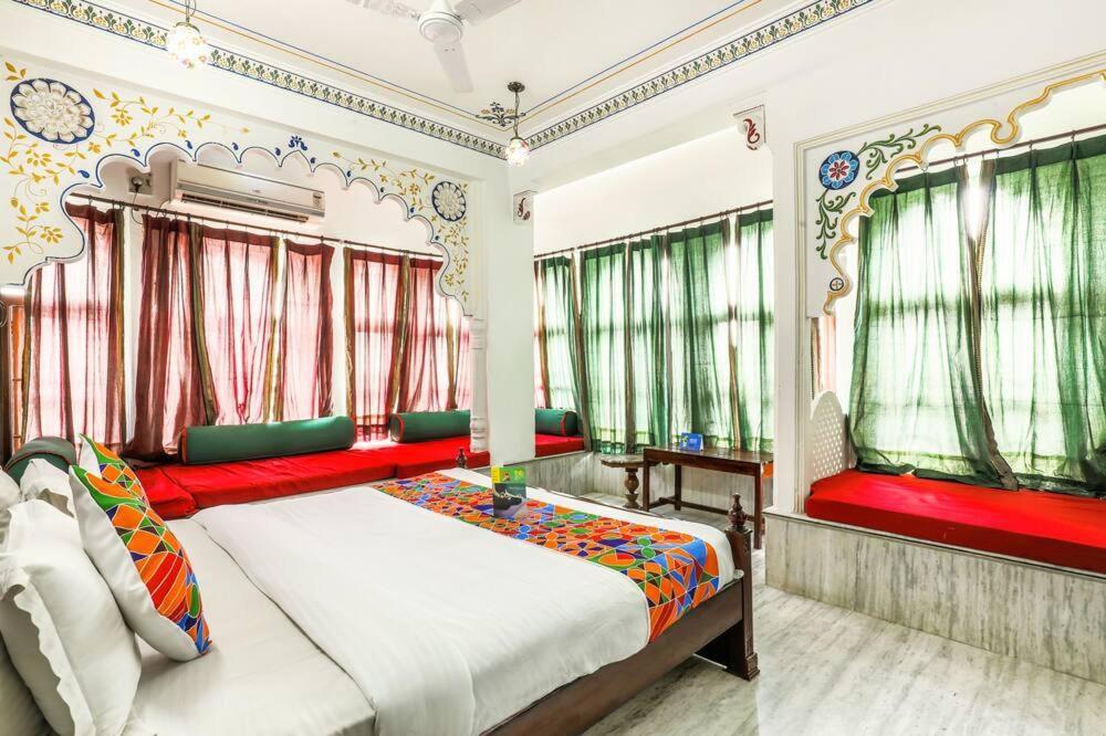 Hotel Pichola Haveli Удайпур Екстер'єр фото